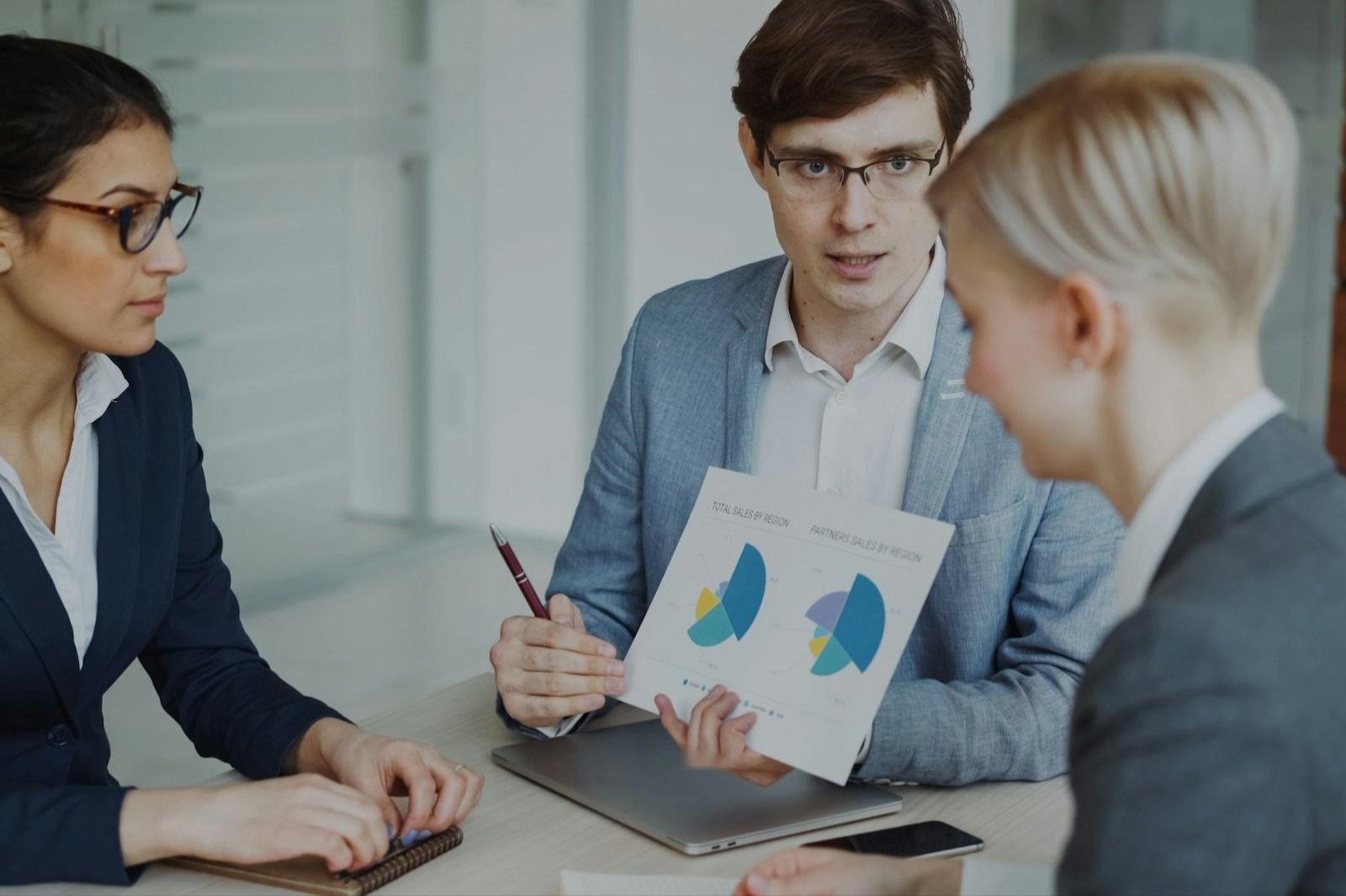 Advisor presenting a financial plan to clients